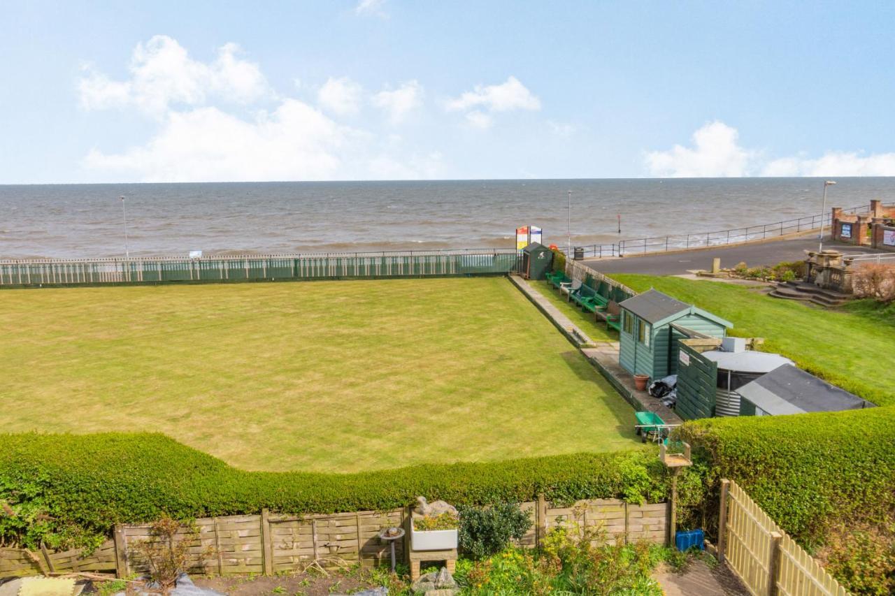 Beachside Apartment Hornsea Exterior photo